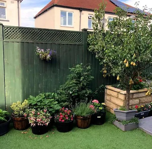 Private Apartment In Wrose, Shipley, Bradford
