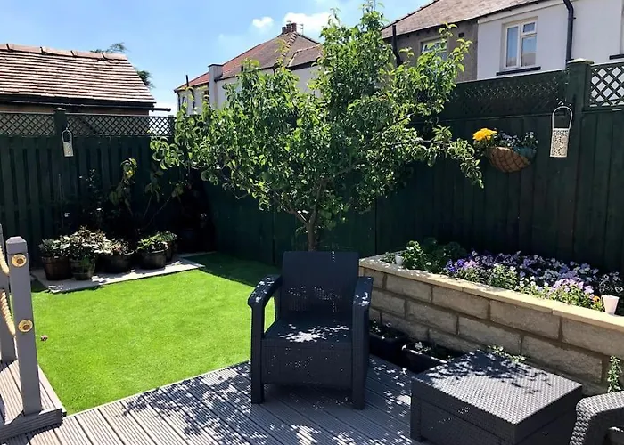 Private Apartment In Wrose, Shipley, Bradford