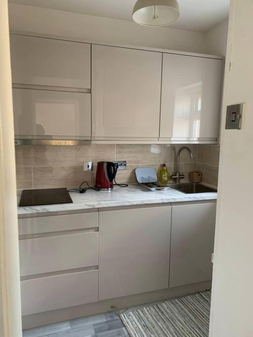 Private In Wrose, Shipley, Bradford Shipley (West Yorkshire)